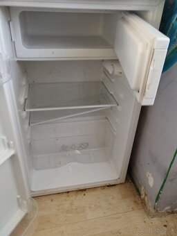 Predám chladničku Zanussi 120 l - 2