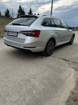 ŠKODA SUPERB COMBI 2.0TDI M6 - 2