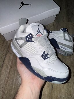 Air Jordan 4 midnight navy - 2