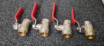 Guľový ventil voda 3/8" FF páka - 2