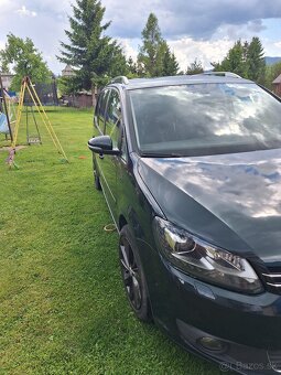 Volkswagen Touran R-line - 2