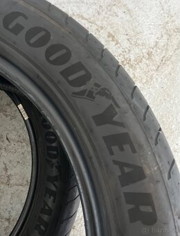 245/50 R20 Letne GoodYear super stav - 2