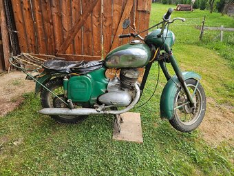 JAWA 250 (559) - 2