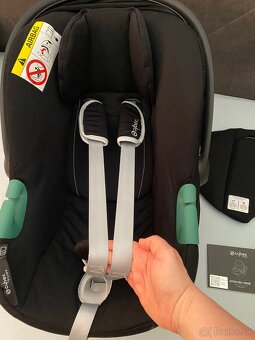 Vajíčko Cybex Aton B2+ isofix základňa BASE ONE - 2