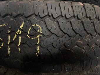 235/55R19 - 2