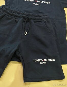 Tommy Hilfiger krátka modrá súprava - 2