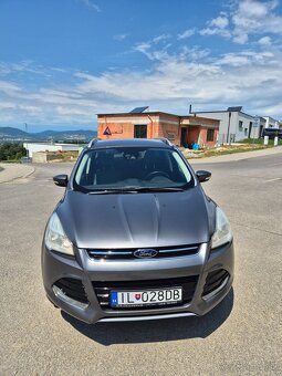 Ford Kuga Titanium 4x4 Benzin - 2
