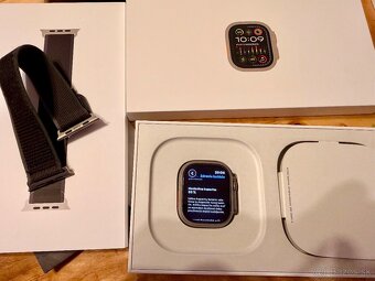 Apple Watch Ultra 2 - 2