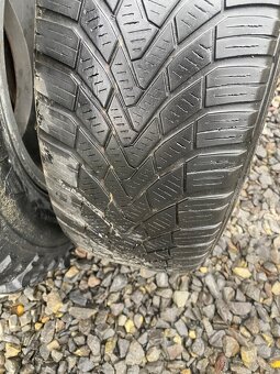 2ks zimné Pneu continental 195/65 r15 - 2