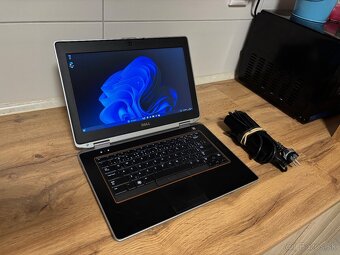 15"/Dell/Notebook/i5/6GB RAM DDR3/128GB SSD/Intel HD 2GB// - 2