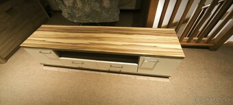 Ponúkam na predaj obývaciu zostavu - 2