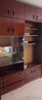 Darujem obývačkou stenu - 2