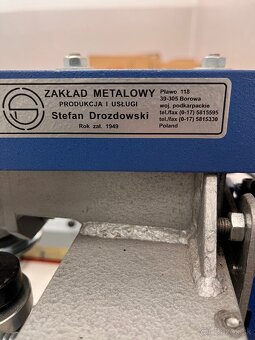 Elektrický zatvárač dóz a plechoviek (10-15/minútu) - 2