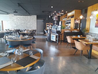 Obchodné priestory na prenájom - Komárno 759 m2 - 2