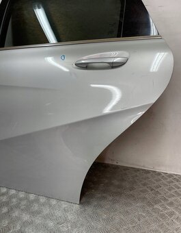 Mercedes W246 B klassa 2011- ľavé zadné dvere - 2