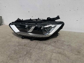 VW PASSAT B8 2014- ĽAVÉ PREDNÉ SVETLO FULL LED - 2