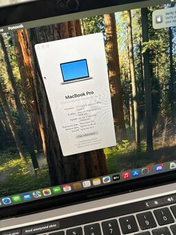 Macbook pro skoro nepouzivany - 2