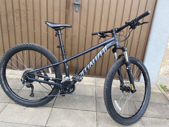 Horský bicykel značky Specialized S - 2