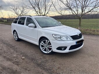 Škoda Octavia Combi RS 2.0TDi - 2