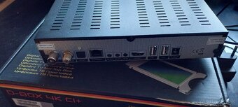 uClan D-Box 4K CI+ D-Box 4K CI PLUS 4K UHD combo DVBS2 + DVB - 2