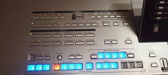 Predám alebo vymením kláves Yamaha tyros 5 - 2