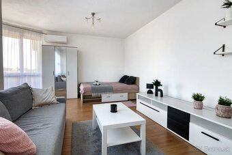 Prenájom 1-izbového bytu v Trnave – Botanická ulica - 2