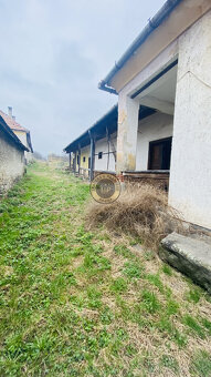 NA PREDAJ starý dom s pozemkom 1600m2 v Maďarsku - 2