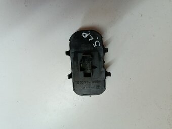 vypinac stahovania okna ford focus 98ab14a132de 30€ - 2