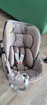 Cybex cloud z2 i size so základňou - 2