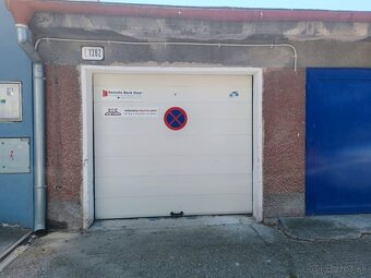 Garáž centrum PD, ulica Hodžu - 2