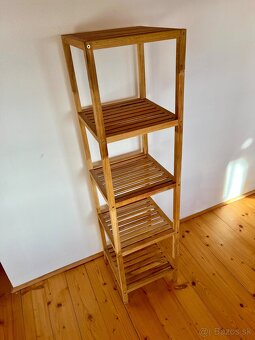 Krásná polička do koupelny - 2