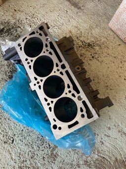 Renault Dacia blok motora - 2