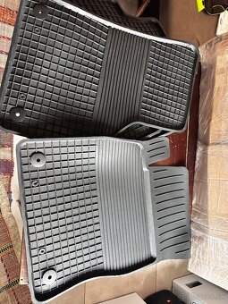 Vw passat B8 gumené koberce - 2