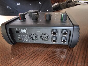IK Multimedia AXE I/O One - 2