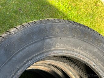 215/65 R15 - 2