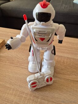 Robot - 2