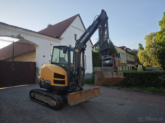 Pásový bagr Minibagr Volvo ECR35D rv2017 CAT Kubota Takeuchi - 2
