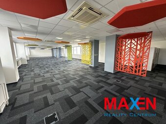 Prenájom: MAXEN, Administratívny priestor 660 m2 , 3. posc - 2
