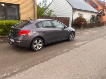 Chevrolet cruze - 2