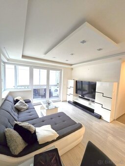 2 izbový, kompletne zariadený byt 59 m2 + loggia - Trenčín - 2