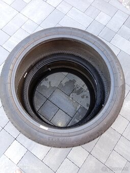 Predám 2x Pirelli 295 35r21 - 2