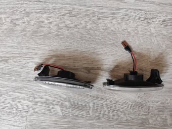 LED dynamické smerovky Nissan Terrano - 2