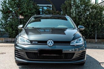 VW Golf 7 GTD 135KW Bi -Xenon r.v 12/2016 manuál - 2