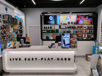 Predám nábytok pre retailové predajne za výhodnú cenu - 2