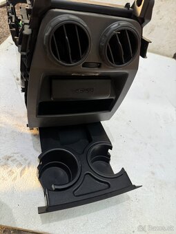 Range rover sport chladnicka - 2