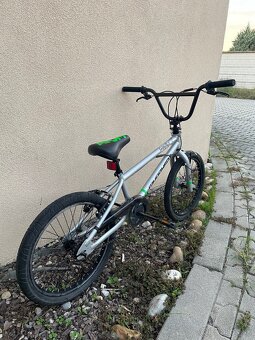 Predam BMX 👉🏻 riadidlá sa dajú pretáčat 👈🏻 - 2