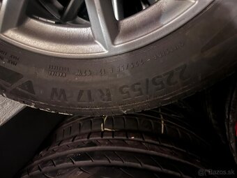 Elektróny 225/55/R17 - 2