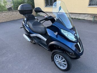 Piaggio MP3 300 LT - 2