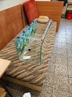 Akvárium + prislusenstvo - 2