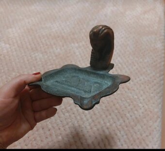 Starý retro mosadzný popolník Egypt pyramída - 2